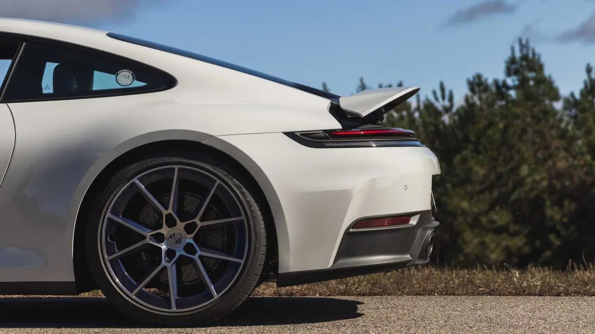Porsche 911 Coupé 3.0 Carrera T 394cv (17)