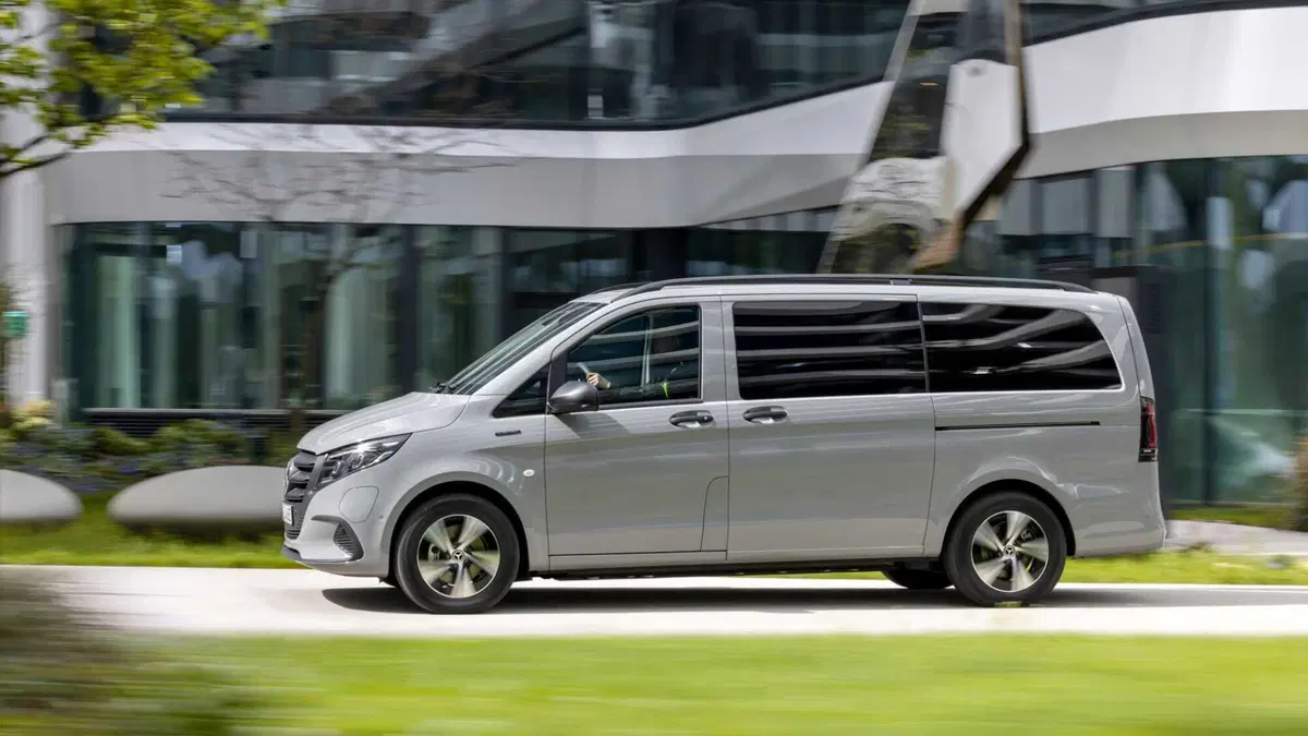 Mercedes-Benz Classe eVito (2024-->>) (4)