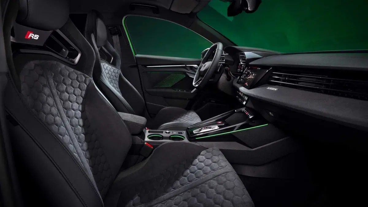 Audi RS 3 Sportback 3 TFSI quattro S tronic (9)