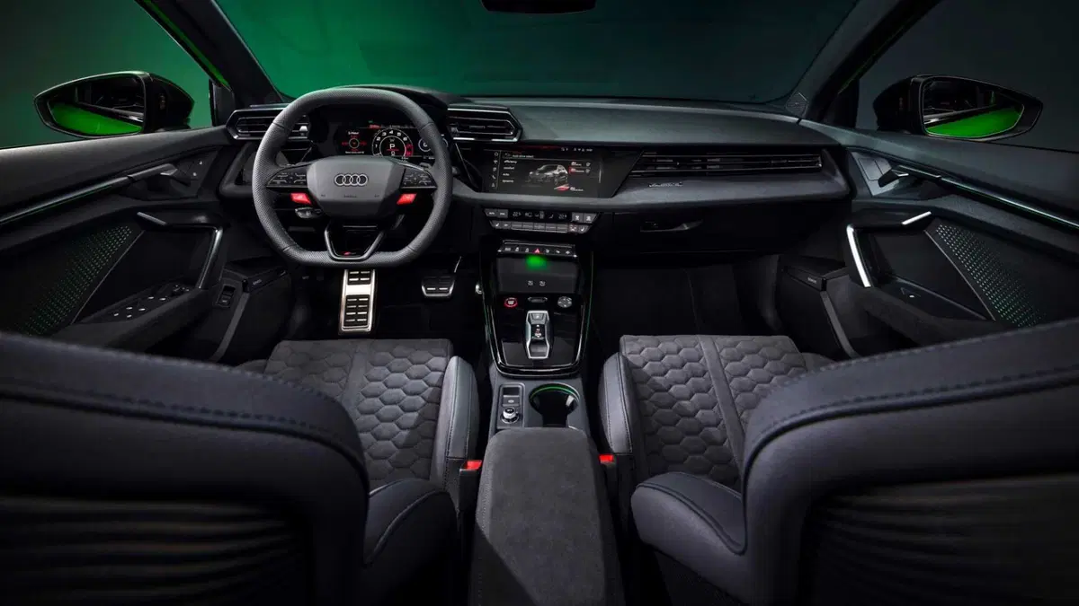 Audi RS 3 Sportback 3 TFSI quattro S tronic (7)