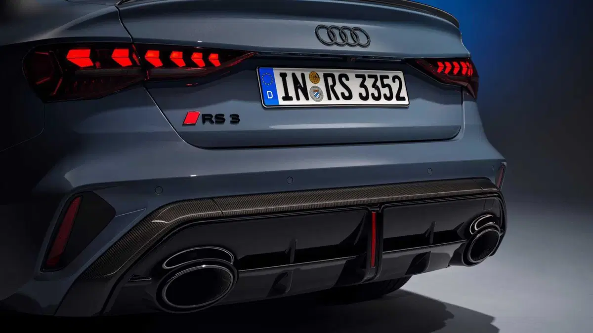 Audi RS 3 3 TFSI quattro S tronic (14)