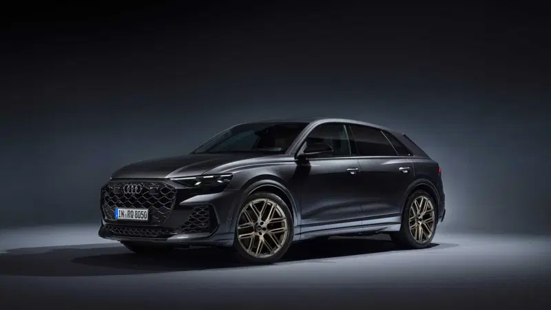 Audi RS Q8 Q8 4.0 mhev quattro tiptronic
