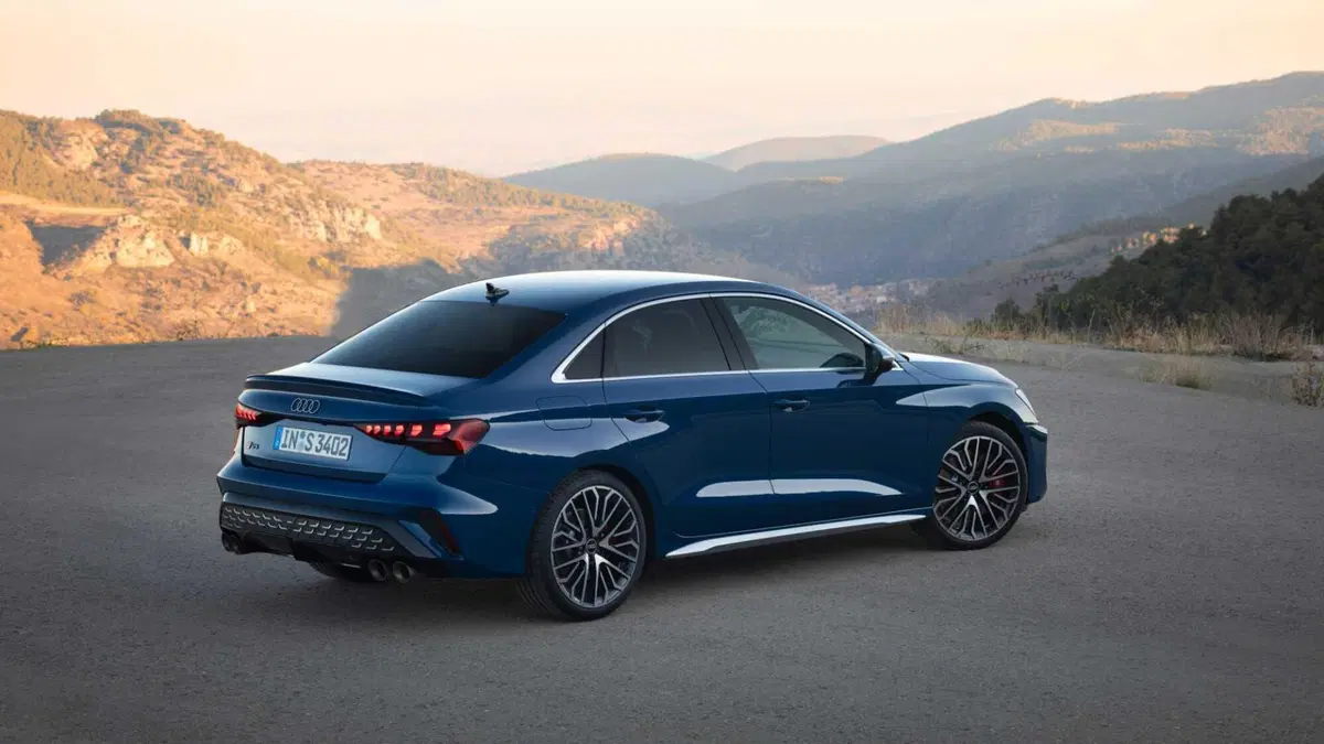 Audi S3 Sedan (7)