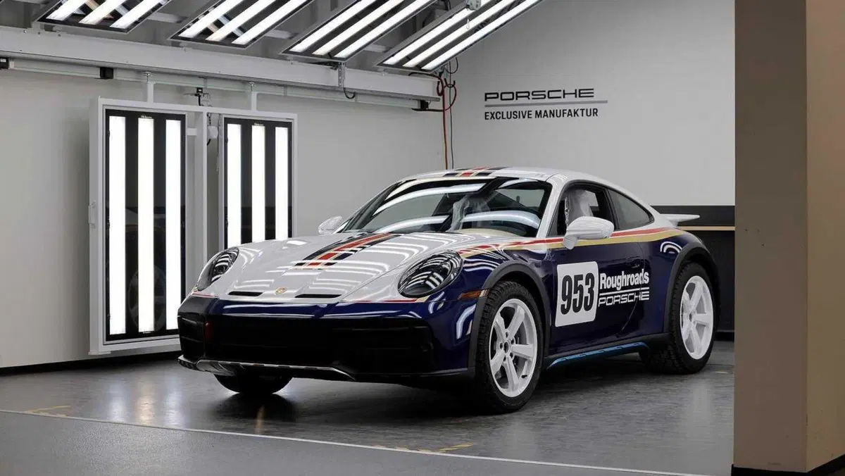Come nascono le Porsche in serie limitata: Dakar, Turbo 50 e S/T (29)
