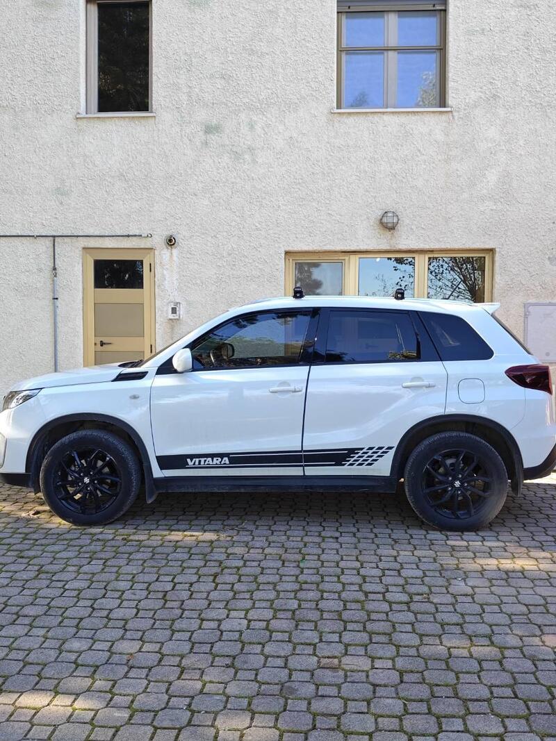 Suzuki Vitara 1.4 Hybrid 4WD AllGrip Easy Cool del 2022 usata a Barbara