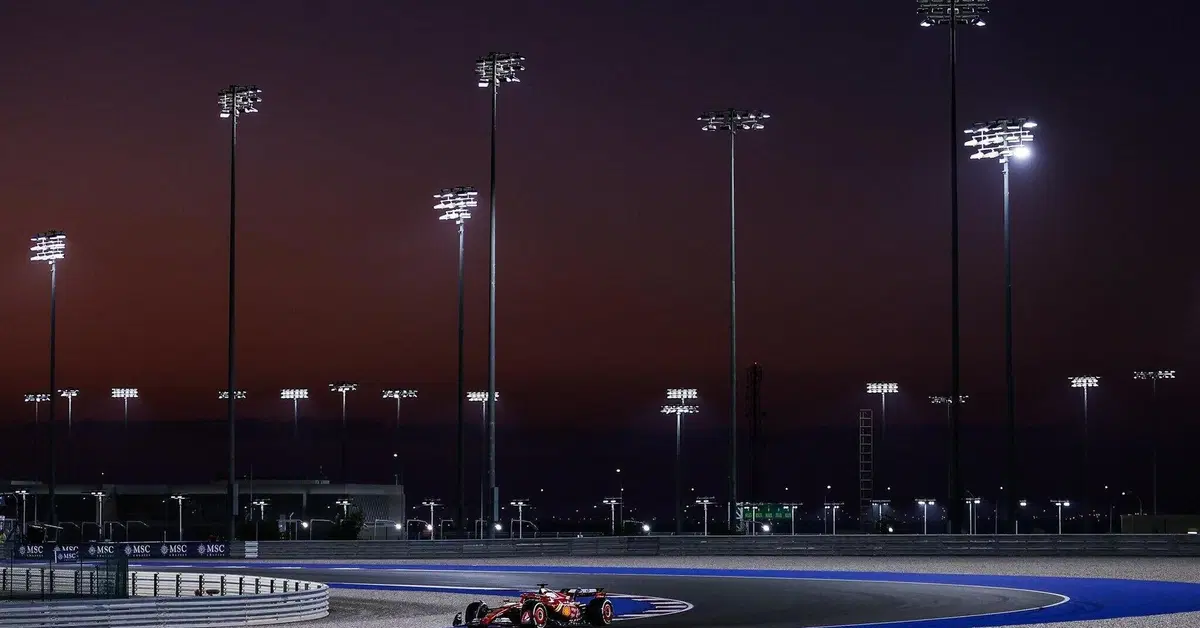 F1. McLaren si prende la scena mentre Ferrari fatica nella Sprint Qualifying. Il freddo del Qatar agevola la Mercedes
