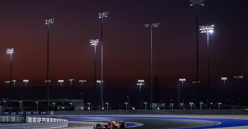 F1. McLaren si prende la scena mentre Ferrari fatica nella Sprint Qualifying. Il freddo del Qatar agevola la Mercedes