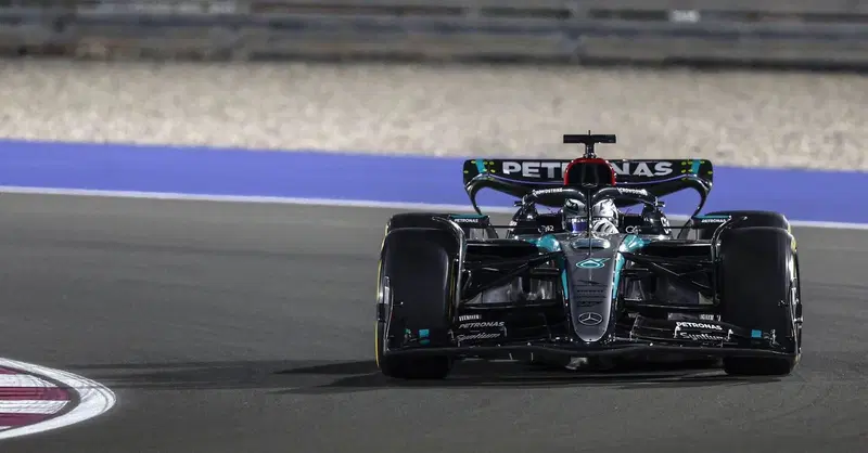 F1. Sprint Qualifying GP Qatar 2024, Russell: "Ho quasi fuso il motore". Hamilton ammette le difficolt&agrave;