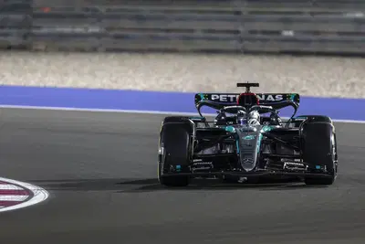 F1. Sprint Qualifying GP Qatar 2024, Russell: "Ho quasi fuso il motore". Hamilton ammette le difficolt&agrave;