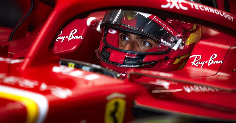 F1. GP Qatar, Carlos Sainz baciato dalla sfortuna: "Un giro intero con la foratura, ma ad Abu Dhabi lotteremo fino alla fine"