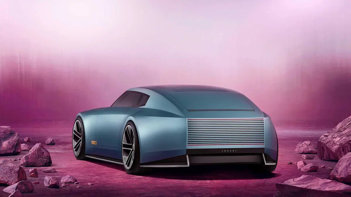 Jaguar, svelata la GT elettrica, si chiama Type 00 e fa 770 km (14)