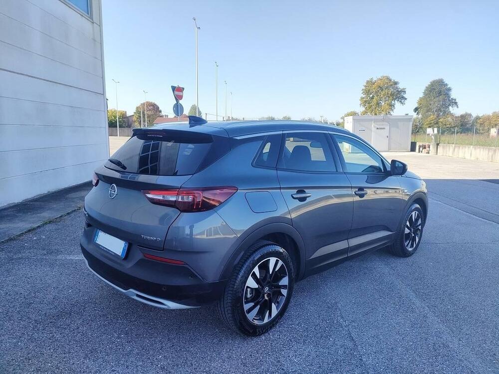 Opel Grandland X usata a Treviso (4)