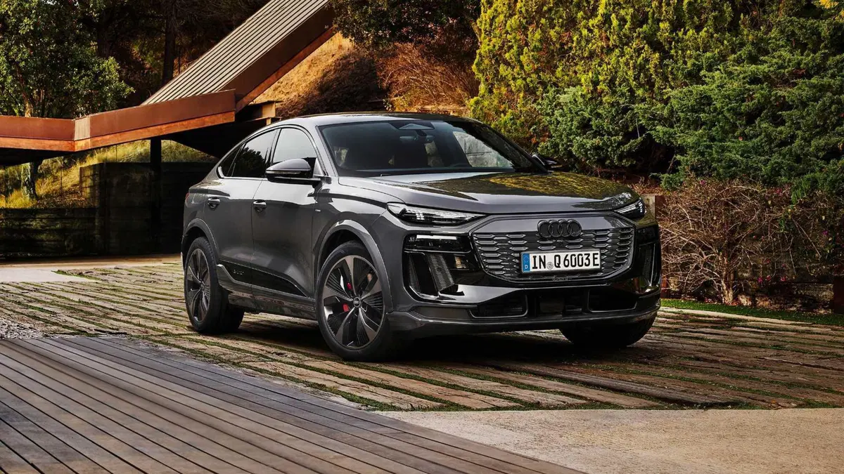 Audi Q6 Sportback (2024-->>) (2)