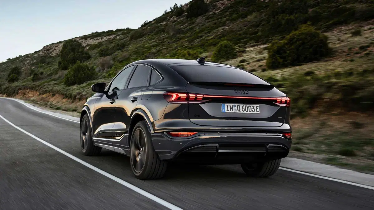 Audi Q6 Sportback (2024-->>) (8)