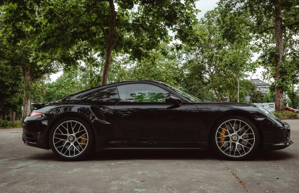 Porsche 911 Coupé usata a Milano (4)