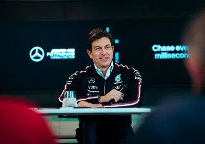 F1. GP Abu Dhabi. Botta e risposta tra Russell e Verstappen. Interviene Wolff che chiama in causa Horner: Se non lo fai, non sei all'altezza del tuo ruolo