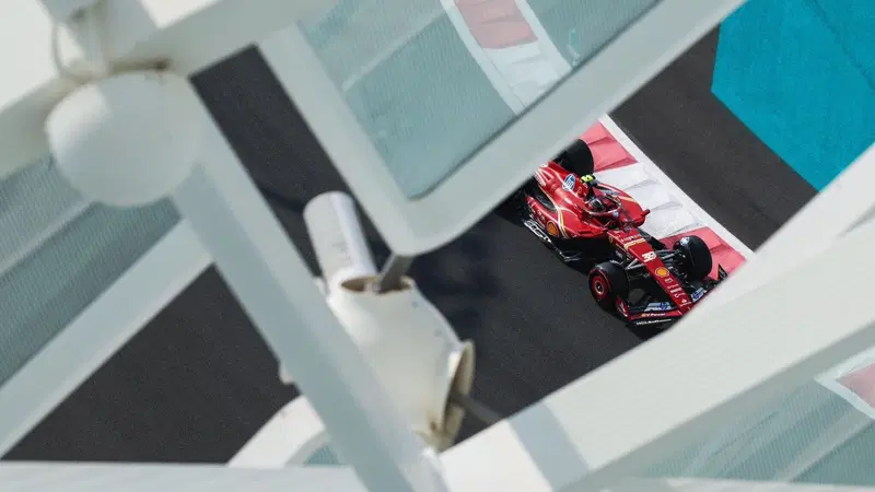 F1. Gran Premio Abu Dhabi 2024: Charles Leclerc regola FP1 ma avr&agrave; un penalit&agrave; di dieci posizioni domenica in griglia