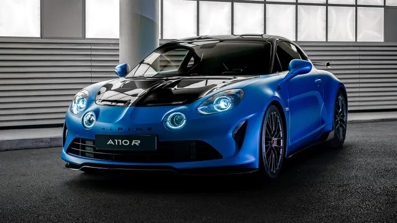 Alpine A110: la nuova elettrica "&egrave; fatta come la Porsche", parola di Luca De Meo