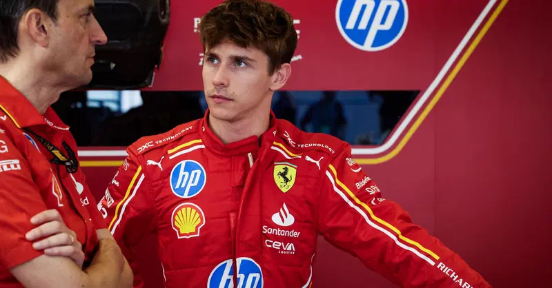 F1. Fratelli Leclerc in pista ad Abu Dhabi nella FP1, Arthur: "Penso a mio padre e spero di averlo reso orgoglioso di noi"