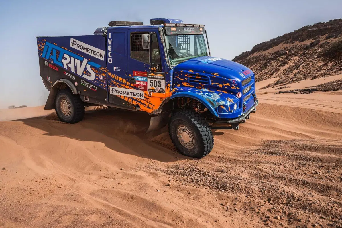 Dakar 2025. Italtrans, linea purosangue di Sport e Camionisti (7)