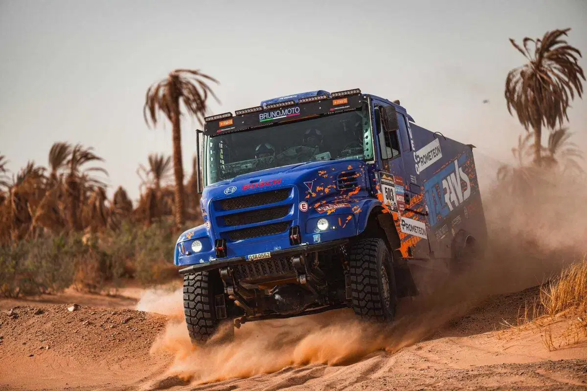 Dakar 2025. Italtrans, linea purosangue di Sport e Camionisti (10)