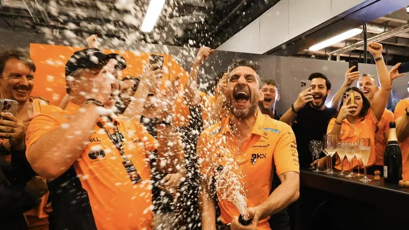 F1. Andrea Stella svela il segreto che si cela dietro il titolo: "In McLaren ho chiuso un cerchio. Nel 2025 lotteremo con Ferrari, ma attenzione a Red Bull"
