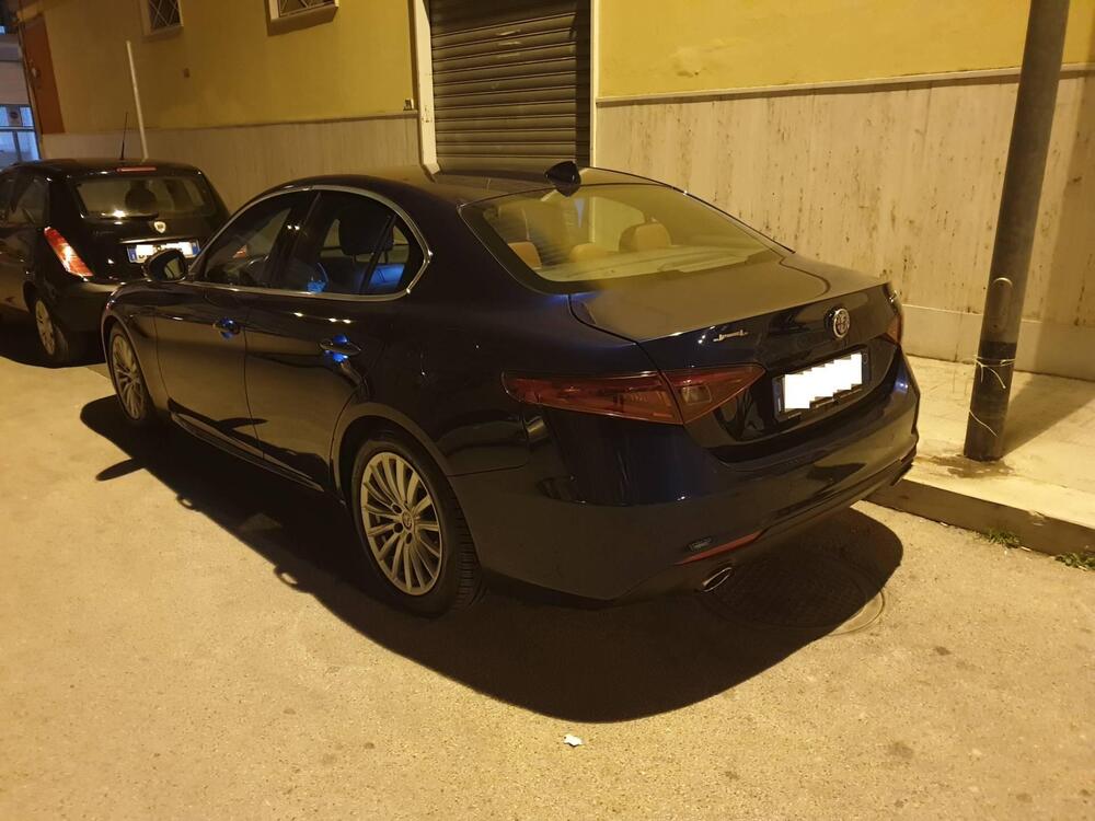 Alfa Romeo Giulia usata a Barletta-Andria-Trani (5)