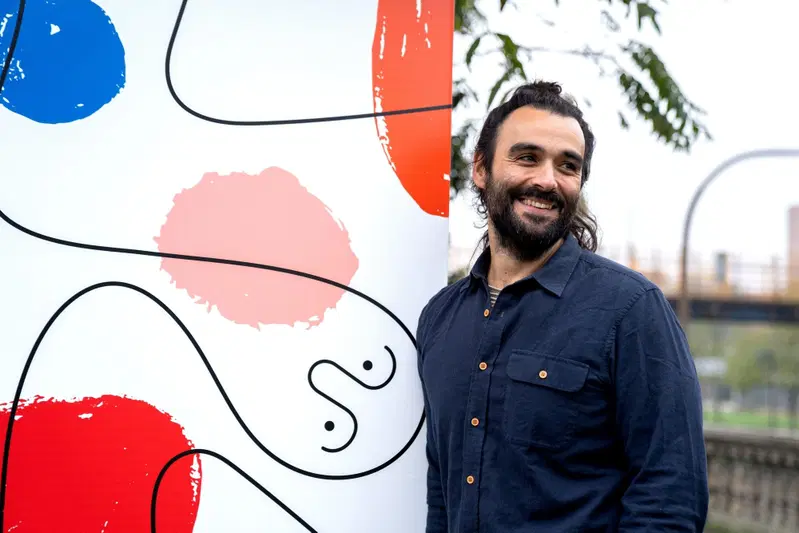 L'opera di Jonathan Calugi per Plenitude On the Road