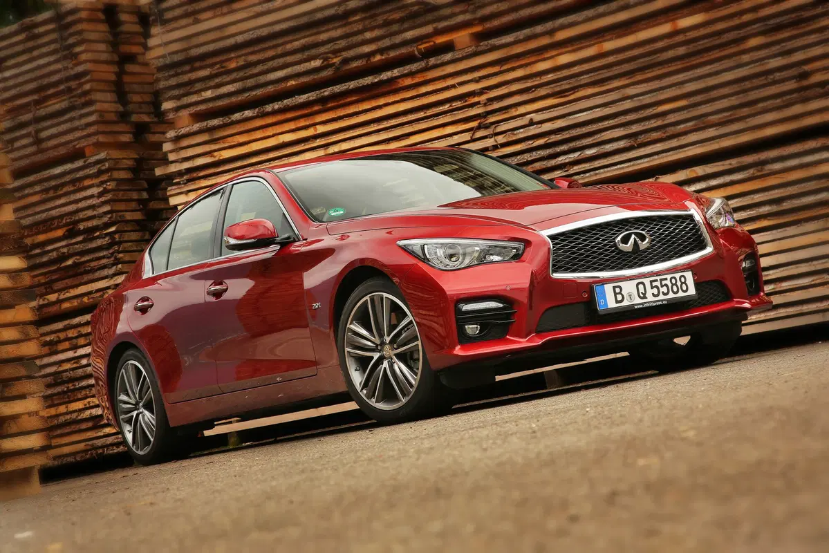 Infiniti Q50s | Test drive #AMboxing (2)