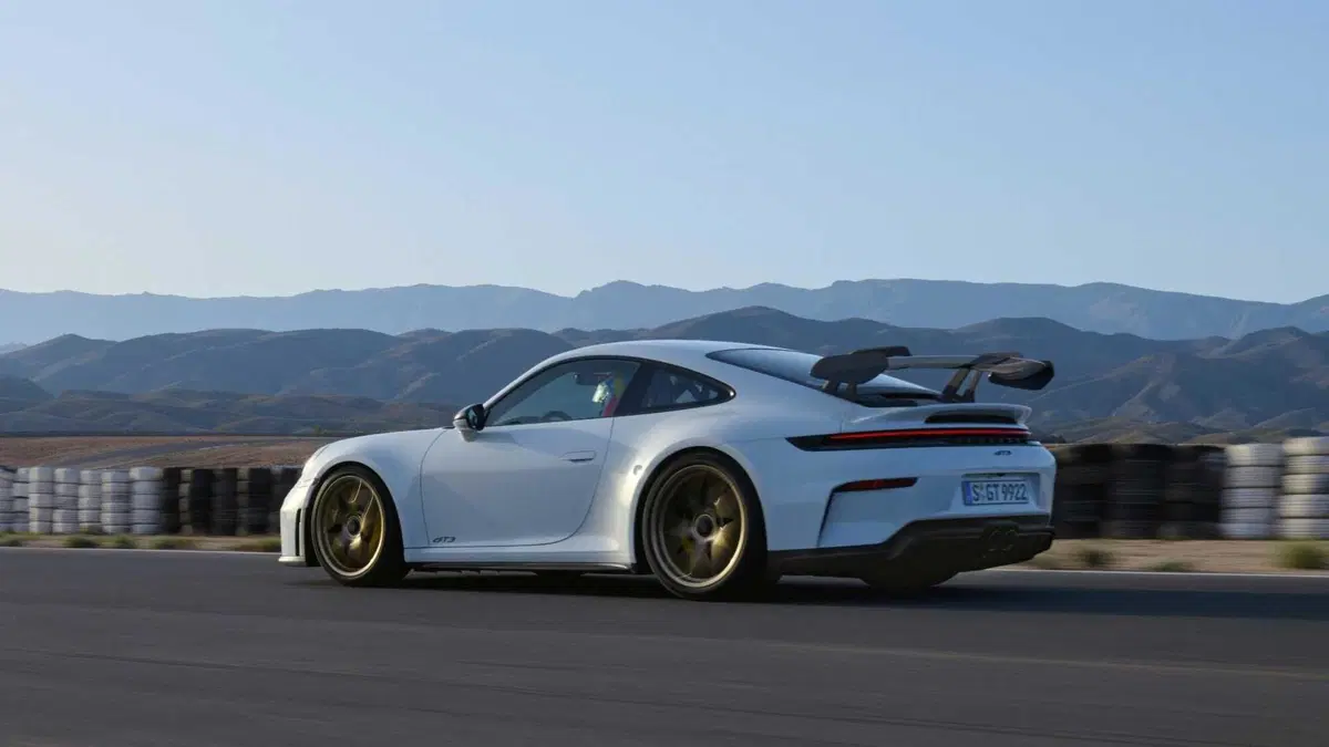 Porsche 911 Coupé 4.0 GT3 (7)