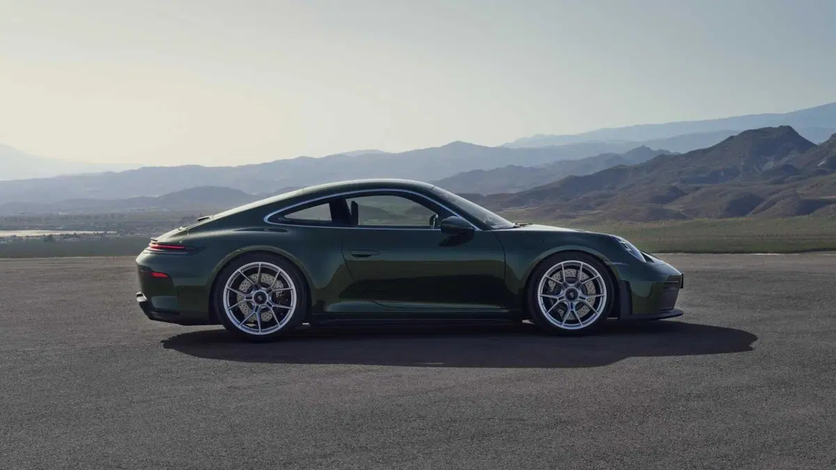 Porsche 911 Coupé 4.0 GT3 con pacchetto Touring (7)