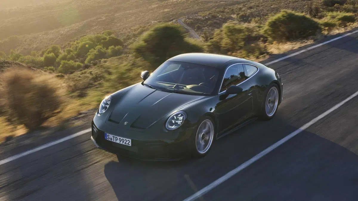 Porsche 911 Coupé 4.0 GT3 con pacchetto Touring (12)