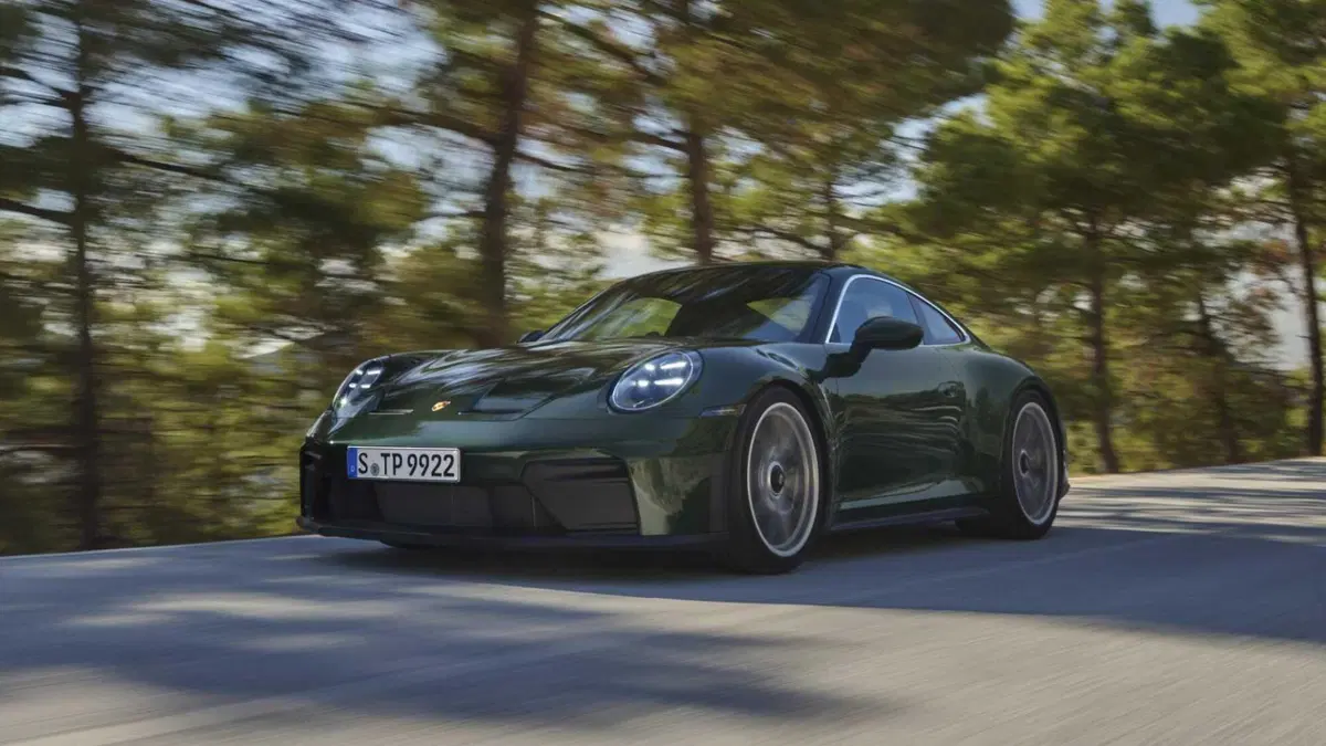 Porsche 911 Coupé 4.0 GT3 con pacchetto Touring (11)
