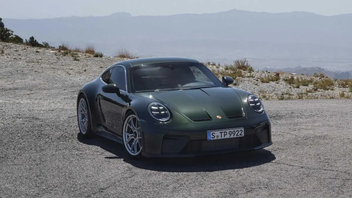 Porsche 911 Coupé 4.0 GT3 con pacchetto Touring 4p.ti (3)