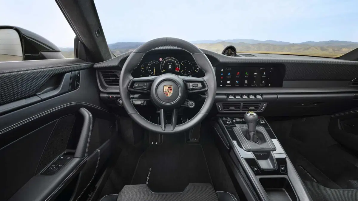 Porsche 911 Coupé 4.0 GT3 con pacchetto Touring auto (19)
