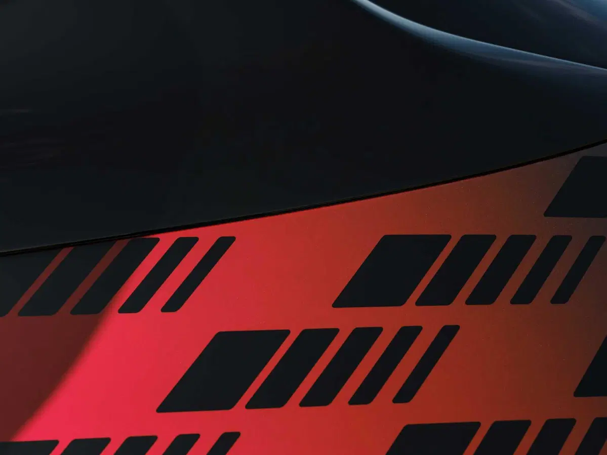 Per guidare questa Mercedes ci vuole il casco: arriva la Purespeed (26)