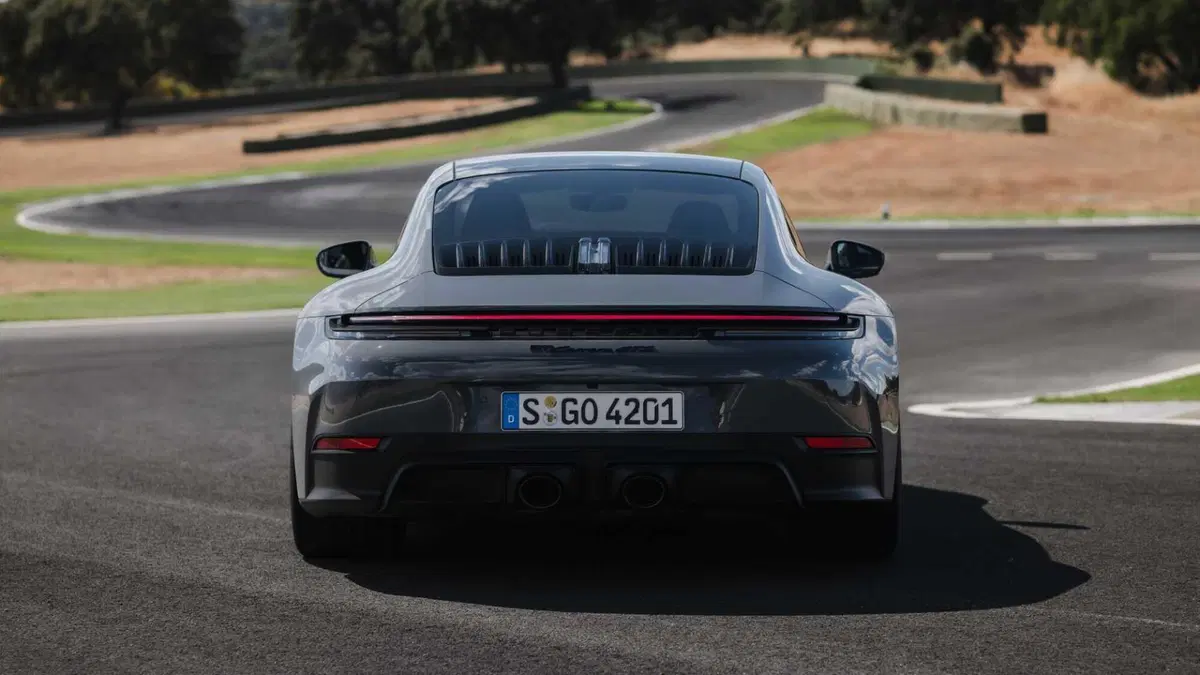 Porsche 911 Coupé 3.6 Carrera GTS auto 2p.ti (5)