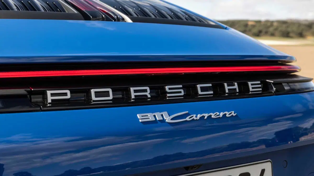 Porsche 911 Coupé 3.0 Carrera T 394cv (42)