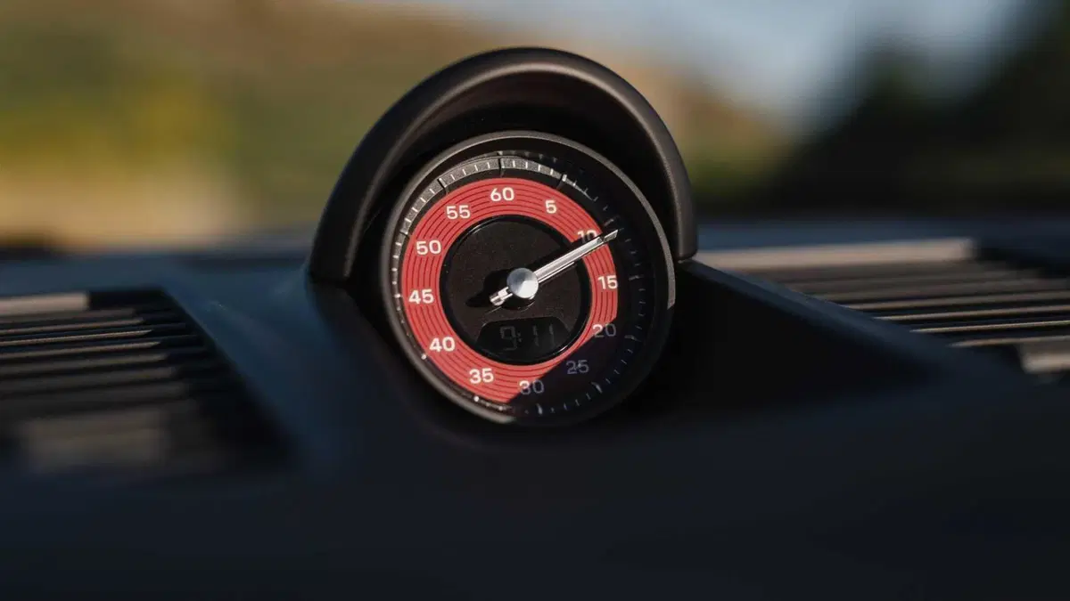 Porsche 911 Cabrio 3.6 Carrera 4 GTS auto (15)