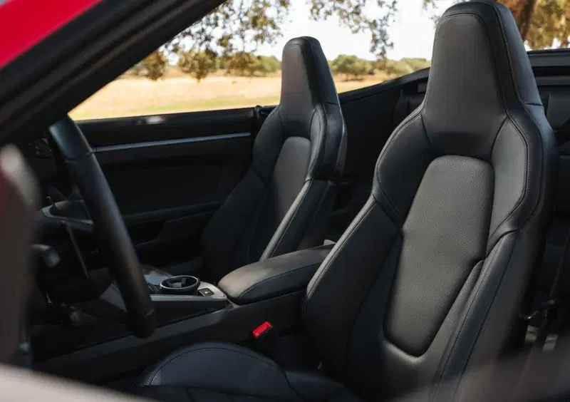 Porsche 911 Cabrio (2019-->>) (11)