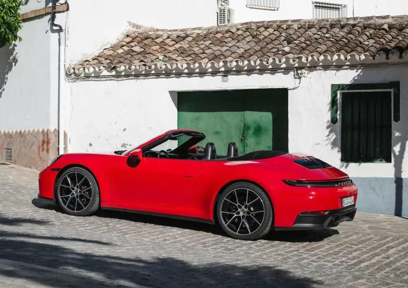 Porsche 911 Cabrio (2019-->>) (6)