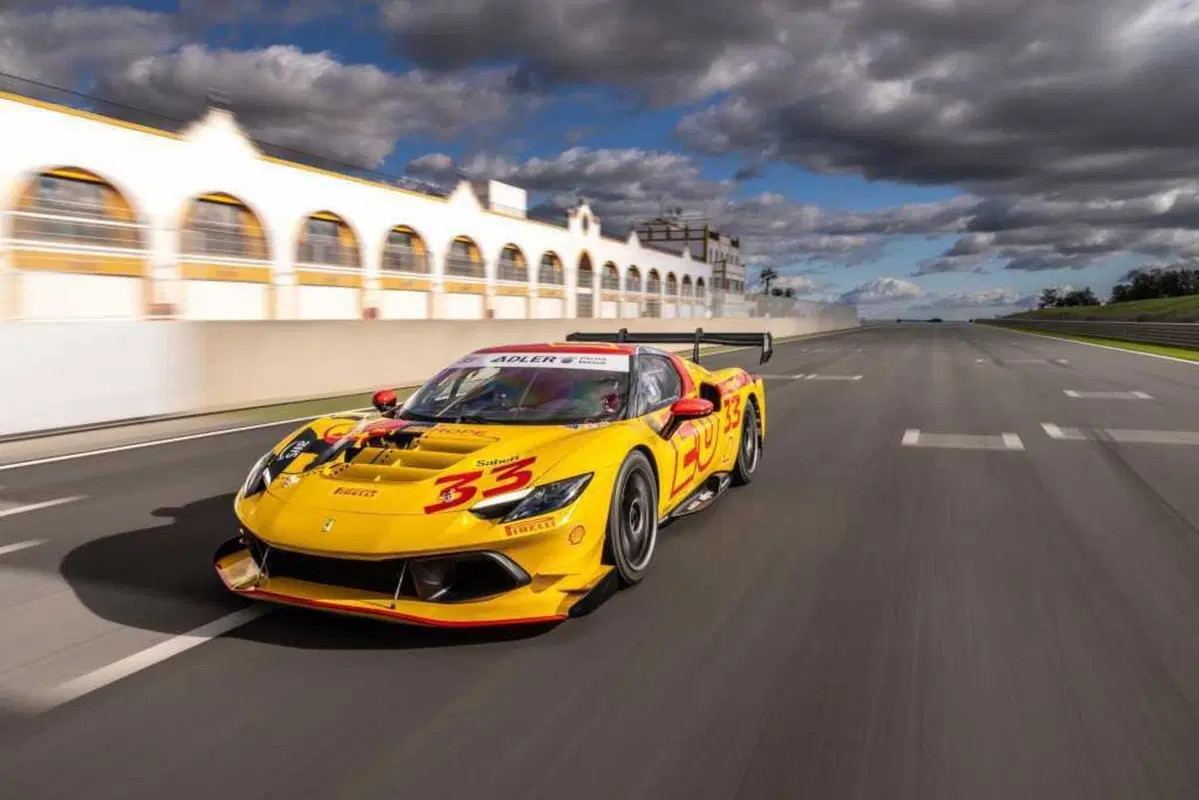 Il FOTONICO ha una nuova dimensione... | Ferrari 296 Challenge [VIDEO] (12)
