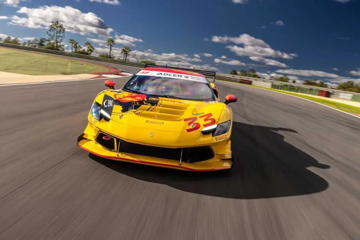 Il FOTONICO ha una nuova dimensione... | Ferrari 296 Challenge [VIDEO] (20)