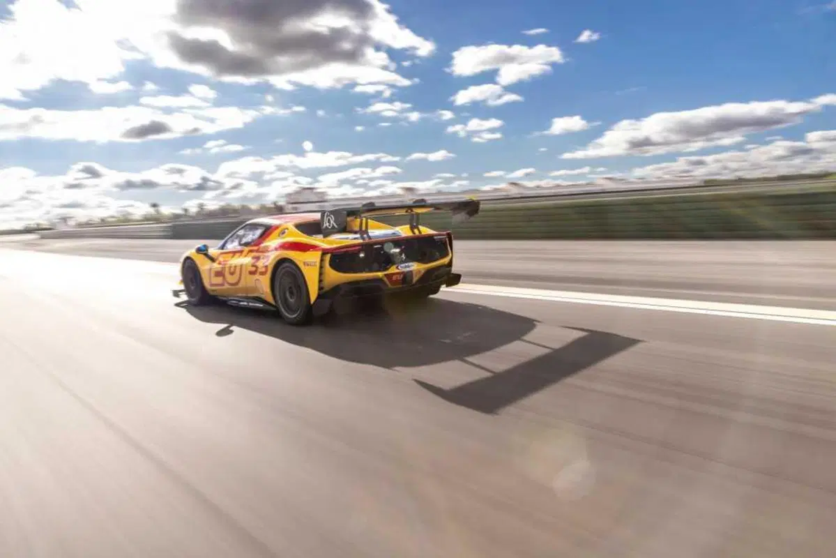 Il FOTONICO ha una nuova dimensione... | Ferrari 296 Challenge [VIDEO] (31)
