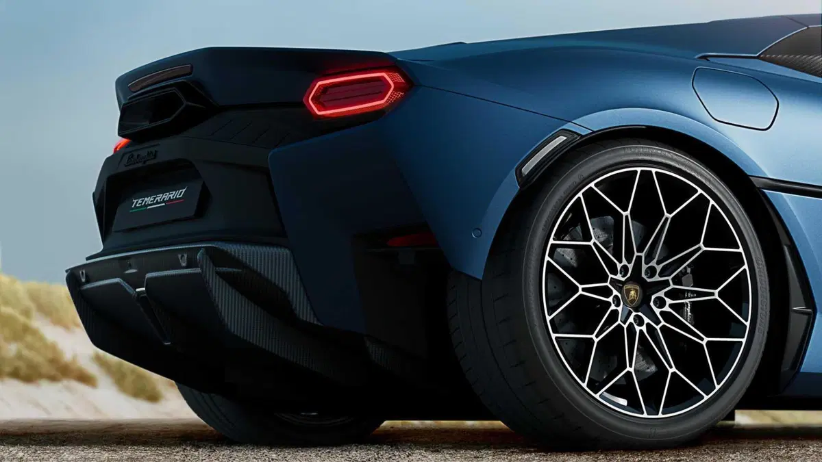 Lamborghini Temerario (2024-->>) (24)