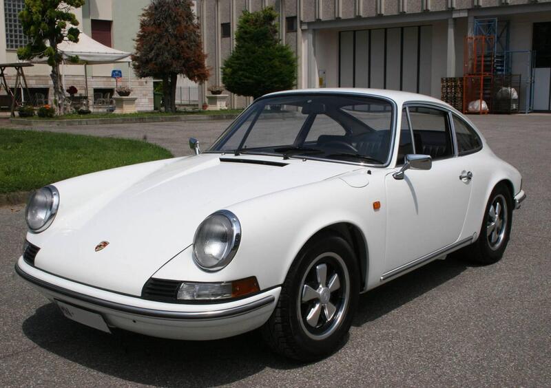 Porsche 911 T 2.4d'epoca del 1973 a Viadana