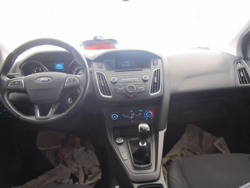 Ford Focus Station Wagon usata a Agrigento (7)