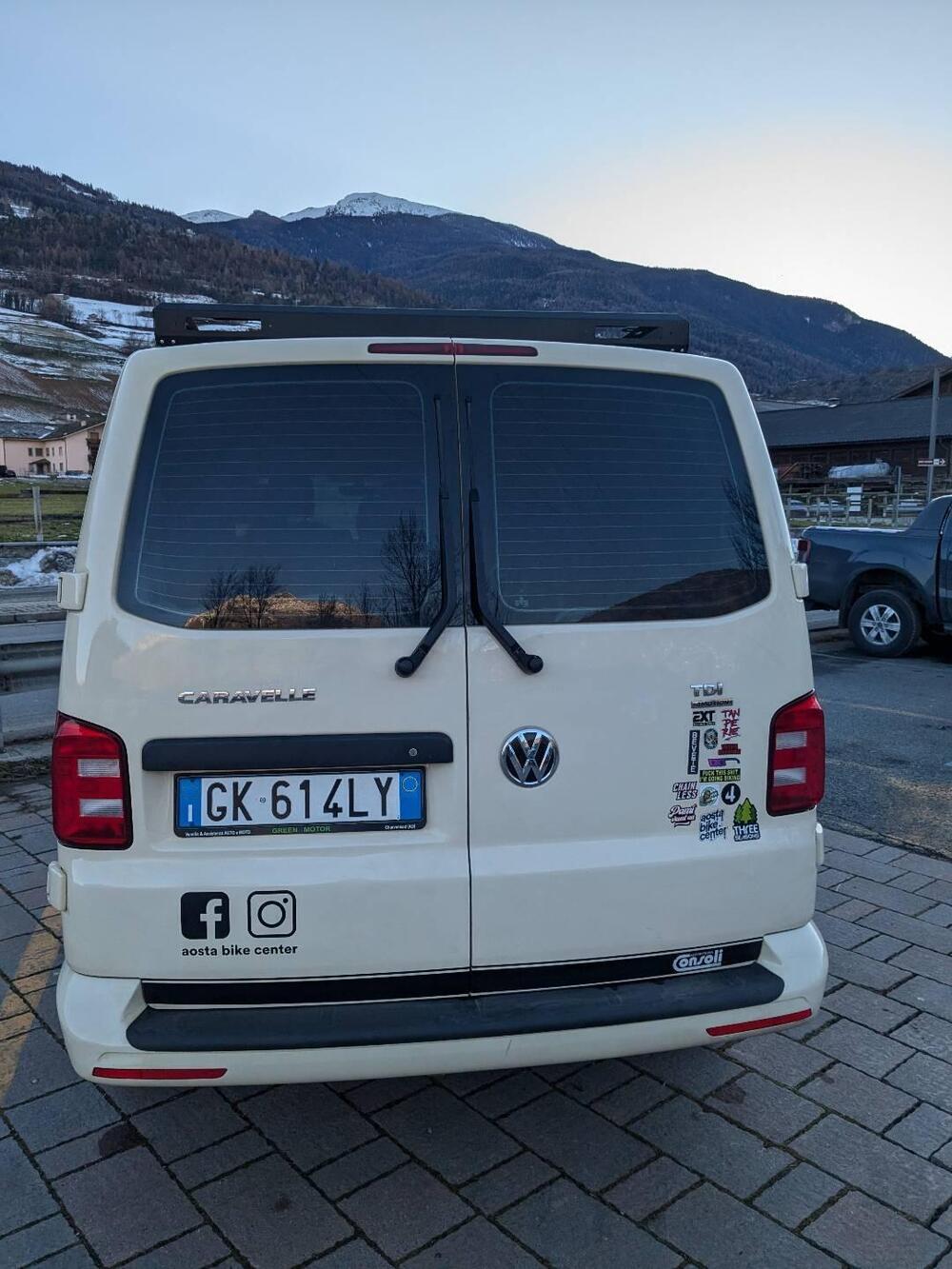 Volkswagen Multivan usata a Aosta (4)