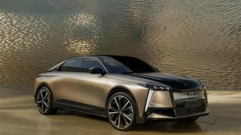 DS N&deg;8: l'ammiraglia francese da 750 km, a batteria