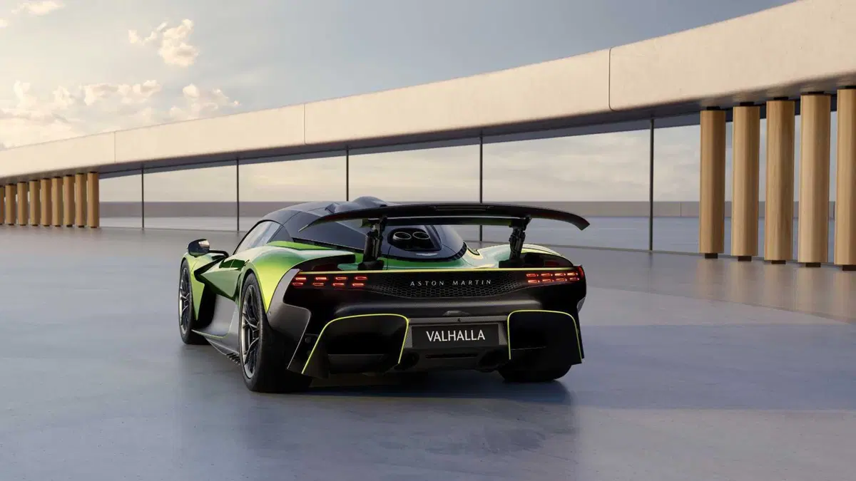 Aston Martin Valhalla: la supercar ibrida da 1.079 Cv e 1.100 Nm (7)